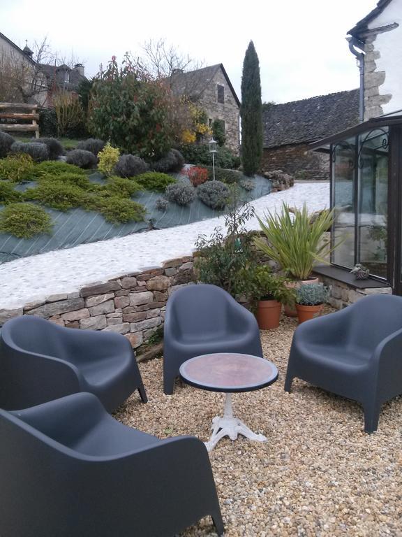 Les Hotes Du Lac, Chambres Et Tables D'Hotes Mandailles  Luaran gambar