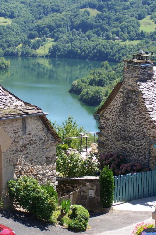 Les Hotes Du Lac, Chambres Et Tables D'Hotes Mandailles  Luaran gambar