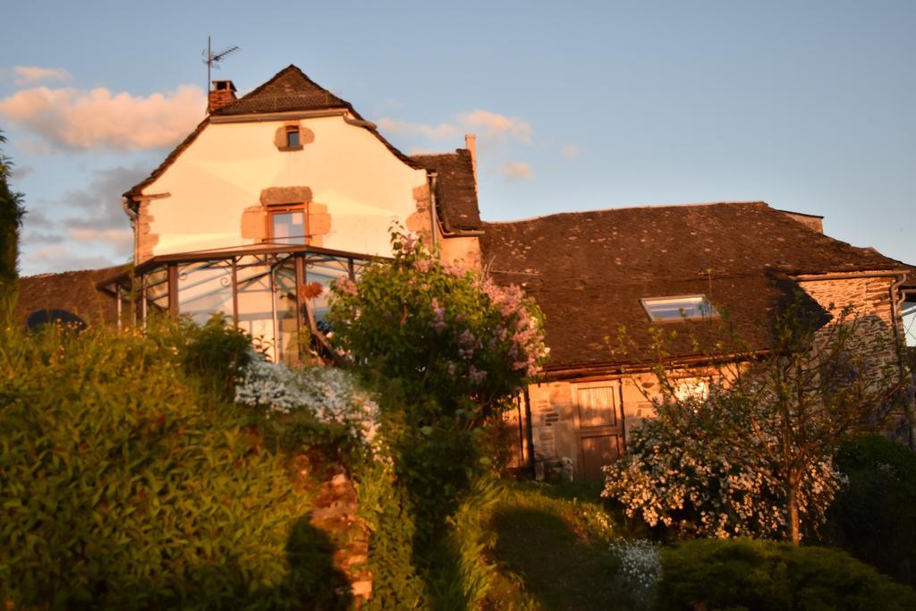 Les Hotes Du Lac, Chambres Et Tables D'Hotes Mandailles  Luaran gambar